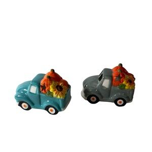 Pumpkin Pickup  Lot Of 2 LED Light Ceramic Fall Harvest Pumpkin Trucks Blue/Gray